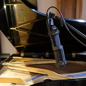 Piano Sample – Serenade album art